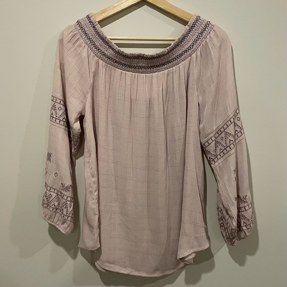 Pink Embroidered Blouse - Picture 3 of 3